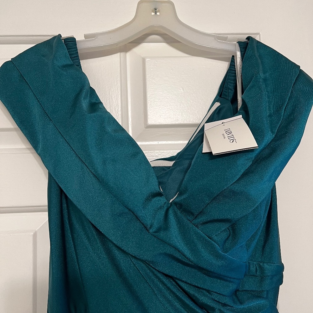 Evening gown/bride’s maid dress